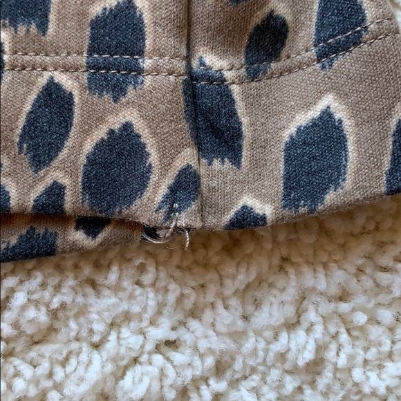 5/$25❗️Tulip hem skirt - Picture 5 of 8